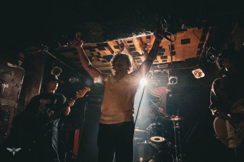 251207-WALL-HOUND-web-11