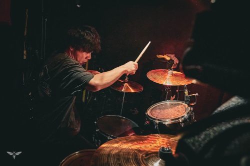 251207-WALL-HOUND-web-21